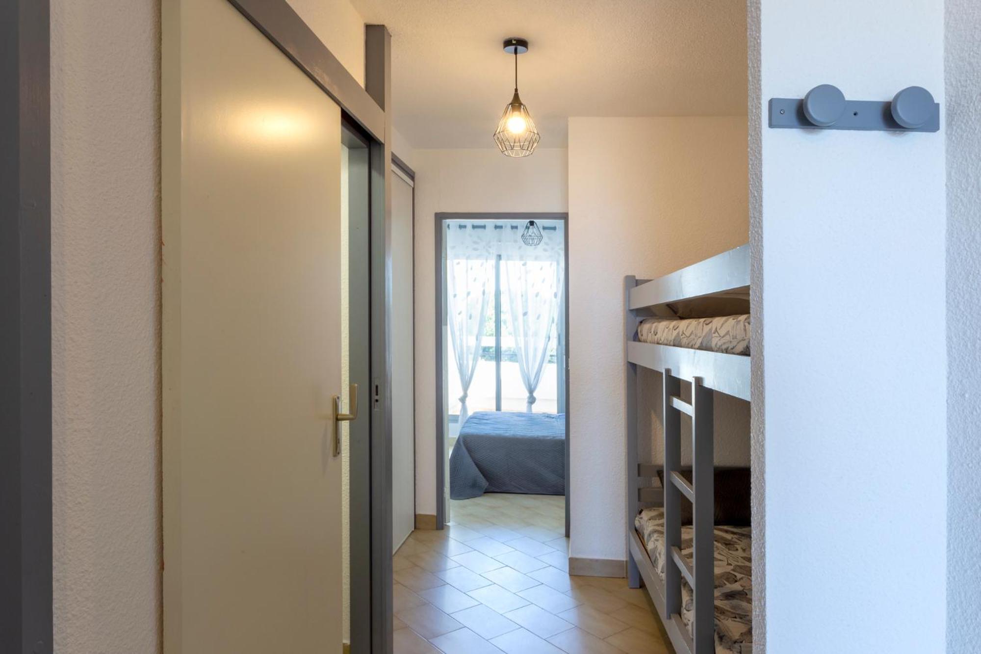 Chez Fabienne - Superbe Appartement Avec Vue Sur La Mer Et Parking La Grande-Motte Eksteriør billede